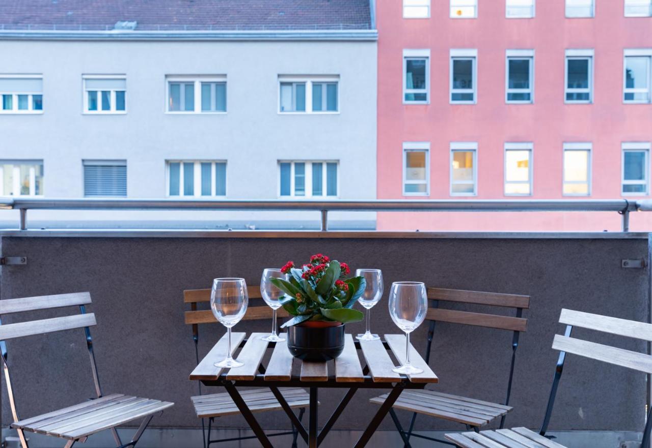 Pal'S Favoriten Apartment Wien Exterior foto